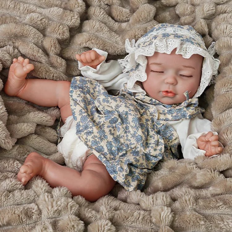 Evelyn 18" Lifelike Reborn Baby Doll