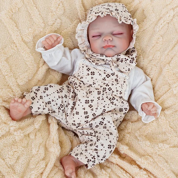 Mia 18" Lifelike Reborn Baby Doll
